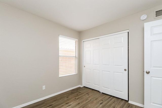 1702 W Jupiter Way, Chandler, AZ 85224