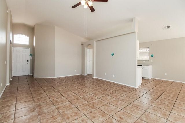 1702 W Jupiter Way, Chandler, AZ 85224