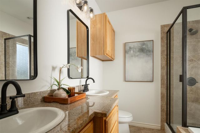 1816 Spring Valley DR, Dripping Springs, TX 78620
