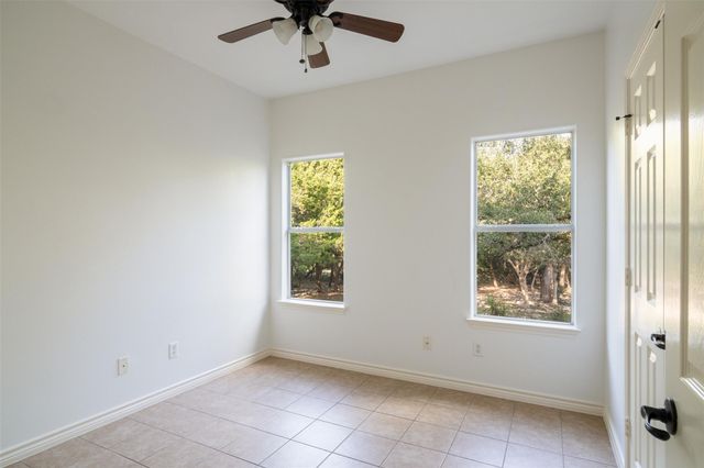 1816 Spring Valley DR, Dripping Springs, TX 78620