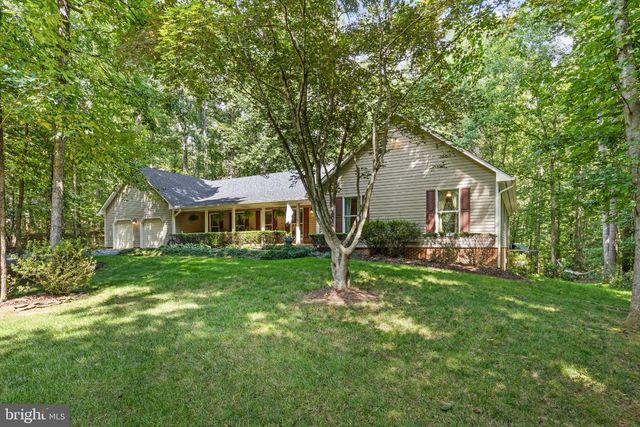 4179 LINDSAY CT, Jeffersonton, VA 22724