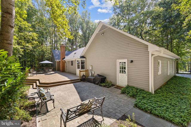 4179 LINDSAY CT, Jeffersonton, VA 22724