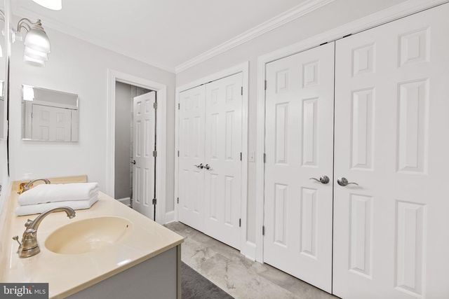 4179 LINDSAY CT, Jeffersonton, VA 22724