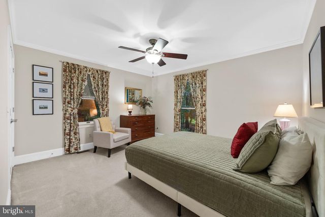 4179 LINDSAY CT, Jeffersonton, VA 22724
