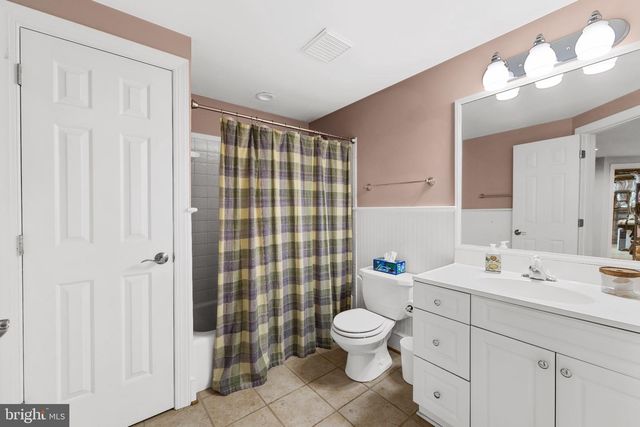4179 LINDSAY CT, Jeffersonton, VA 22724