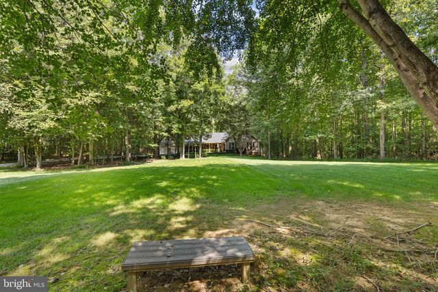 4179 LINDSAY CT, Jeffersonton, VA 22724