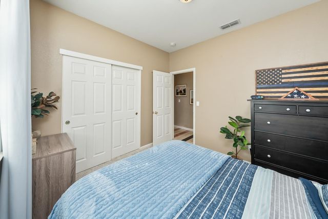 2204 Misty Hollow Dr, Rocklin, CA 95765