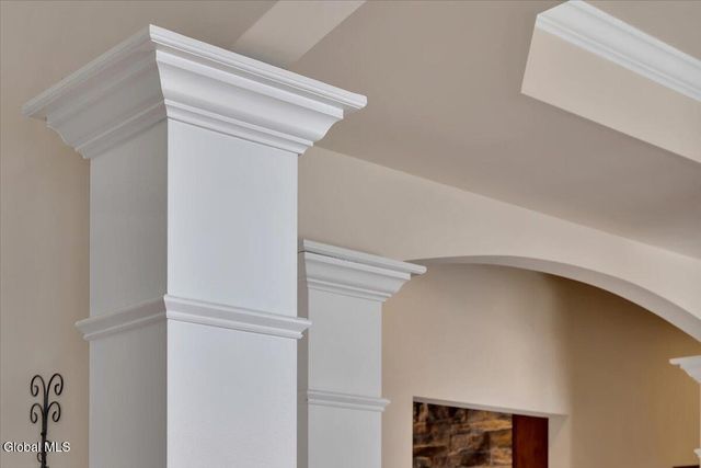 21 Estate Drive, Schodack, NY 12033