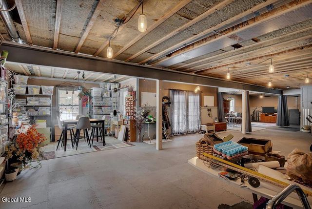 21 Estate Drive, Schodack, NY 12033