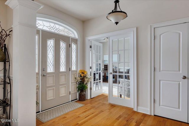 21 Estate Drive, Schodack, NY 12033