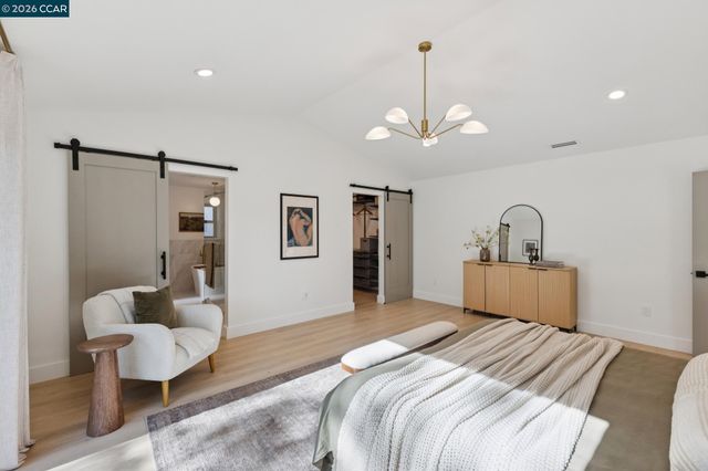 160 Via Del Sol, Walnut Creek, CA 94597