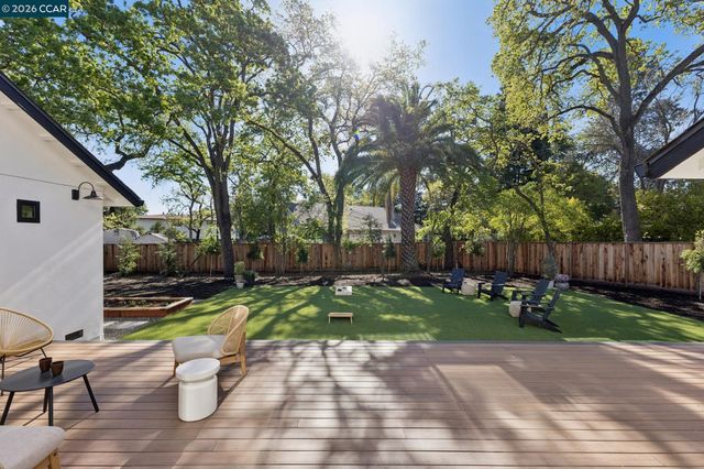 160 Via Del Sol, Walnut Creek, CA 94597