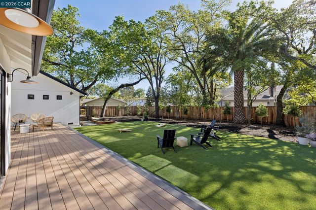 160 Via Del Sol, Walnut Creek, CA 94597