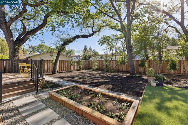 160 Via Del Sol, Walnut Creek, CA 94597