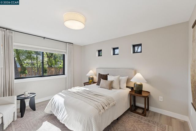 160 Via Del Sol, Walnut Creek, CA 94597