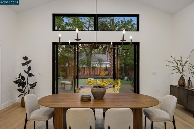 160 Via Del Sol, Walnut Creek, CA 94597