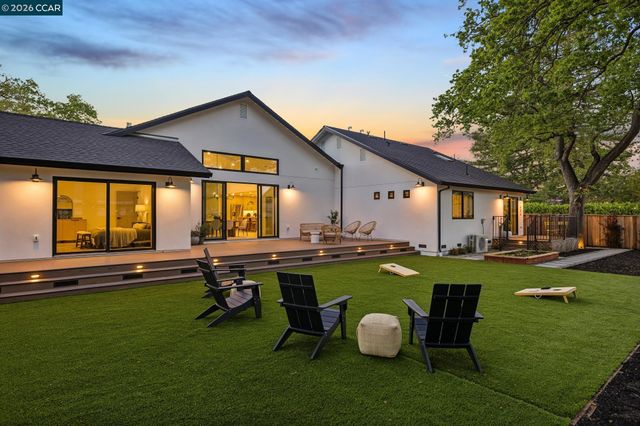 160 Via Del Sol, Walnut Creek, CA 94597