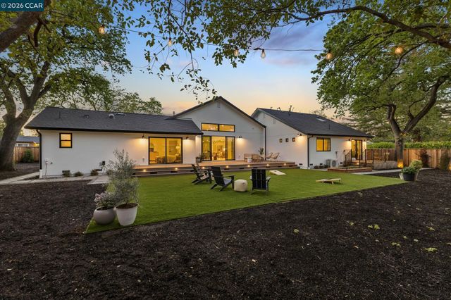 160 Via Del Sol, Walnut Creek, CA 94597