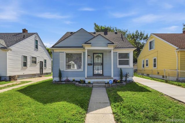 20182 Dequindre Street, Detroit, MI 48234