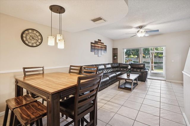 5360 Jubilee Way, Margate, FL 33063