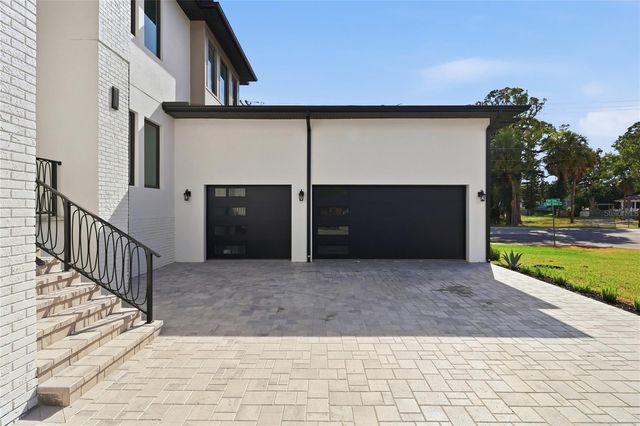 4706 W SAN CARLOS STREET, Tampa, FL 33629