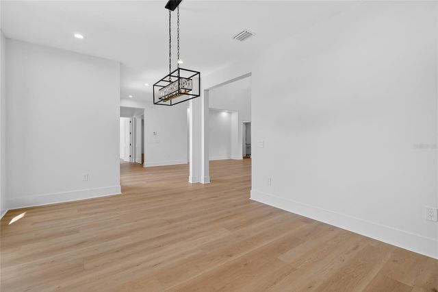 4706 W SAN CARLOS STREET, Tampa, FL 33629