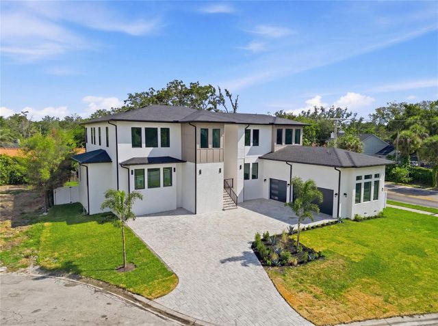 4706 W SAN CARLOS STREET, Tampa, FL 33629