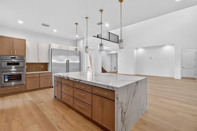 4706 W SAN CARLOS STREET, Tampa, FL 33629