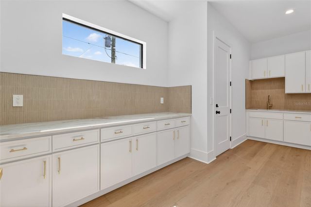 4706 W SAN CARLOS STREET, Tampa, FL 33629