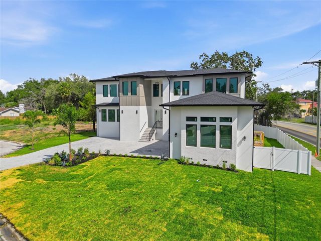 4706 W SAN CARLOS STREET, Tampa, FL 33629