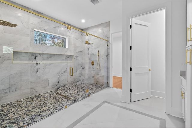 4706 W SAN CARLOS STREET, Tampa, FL 33629