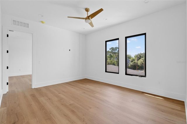 4706 W SAN CARLOS STREET, Tampa, FL 33629
