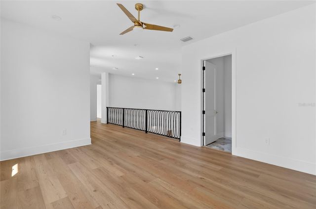4706 W SAN CARLOS STREET, Tampa, FL 33629