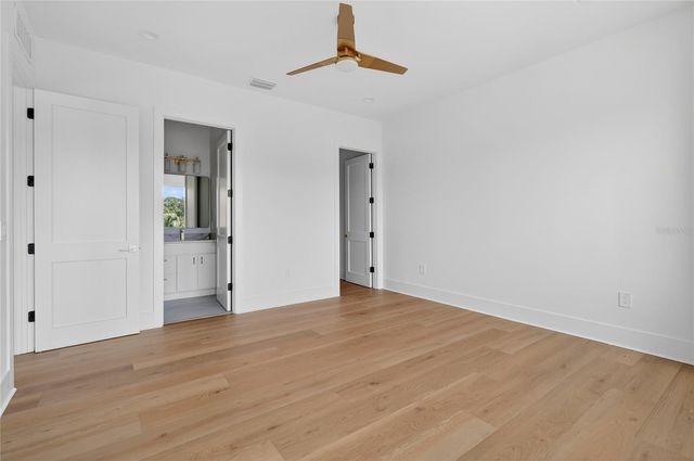 4706 W SAN CARLOS STREET, Tampa, FL 33629