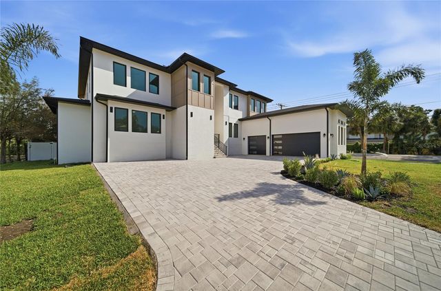 4706 W SAN CARLOS STREET, Tampa, FL 33629