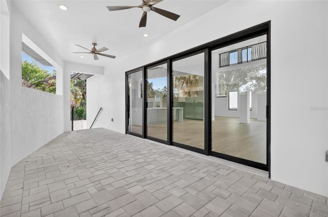 4706 W SAN CARLOS STREET, Tampa, FL 33629
