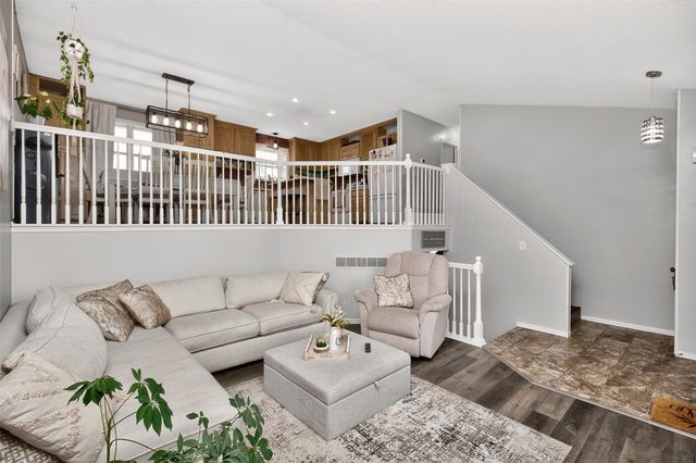 706 SE Chaparal Drive, Ankeny, IA 50021
