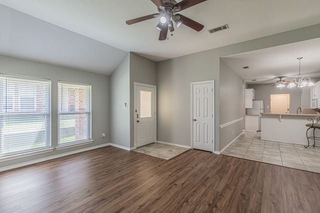 9269 Meandering Drive, North Richland Hills, TX 76182