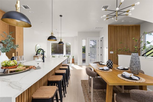 100 W Odell ST 1, Austin, TX 78752