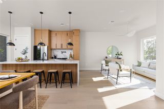 100 W Odell ST 1, Austin, TX 78752