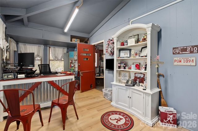179 Lewis Lane, Maggie Valley, NC 28751