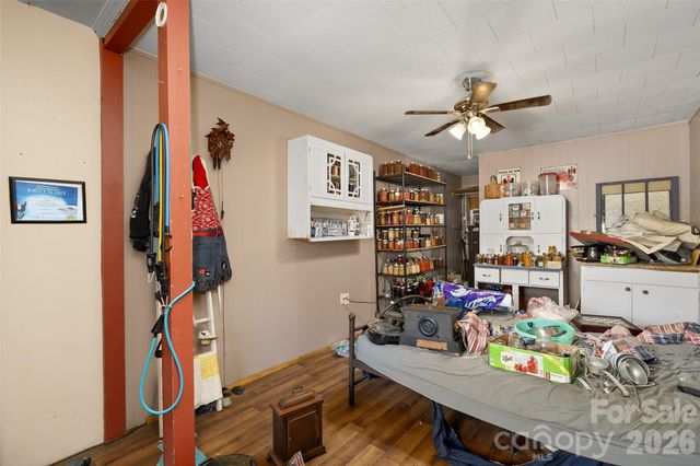 179 Lewis Lane, Maggie Valley, NC 28751