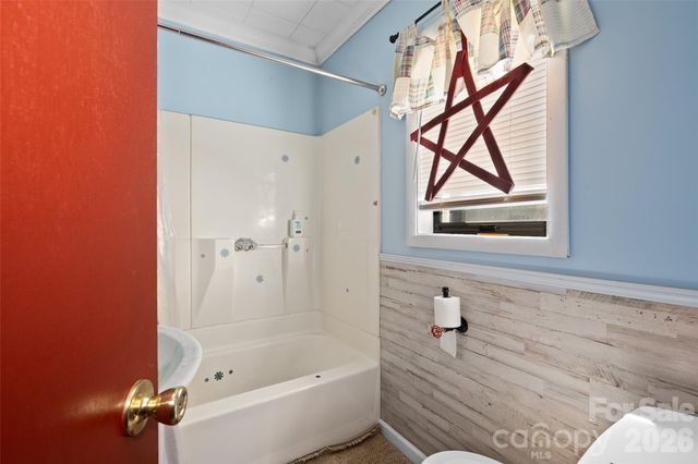 179 Lewis Lane, Maggie Valley, NC 28751