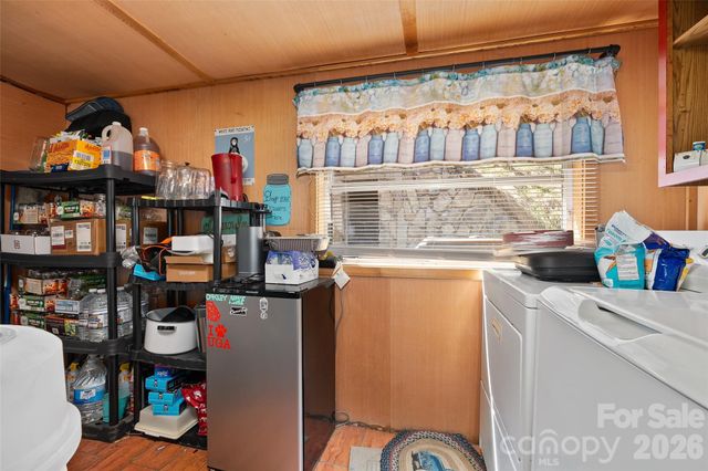 179 Lewis Lane, Maggie Valley, NC 28751