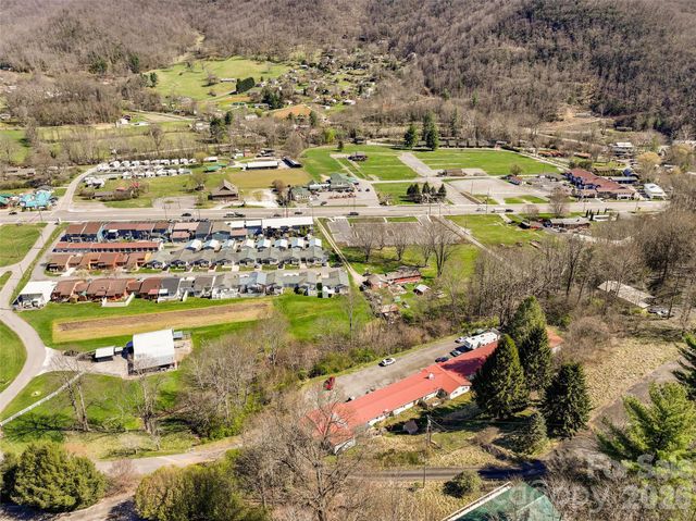 179 Lewis Lane, Maggie Valley, NC 28751