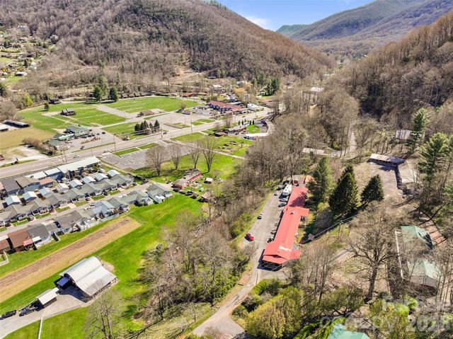 179 Lewis Lane, Maggie Valley, NC 28751