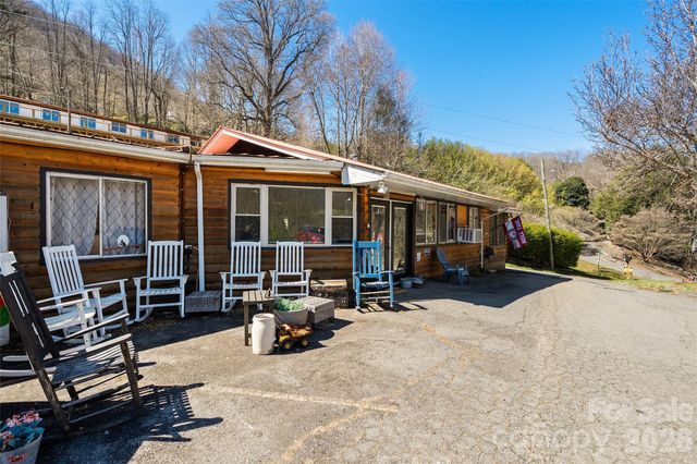 179 Lewis Lane, Maggie Valley, NC 28751