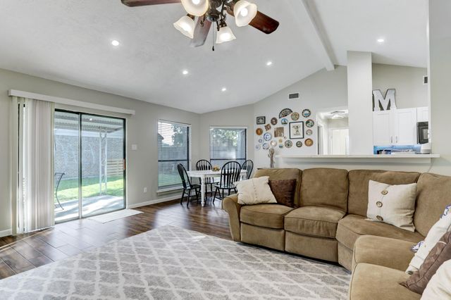 1319 Bonanza Road, Houston, TX 77062