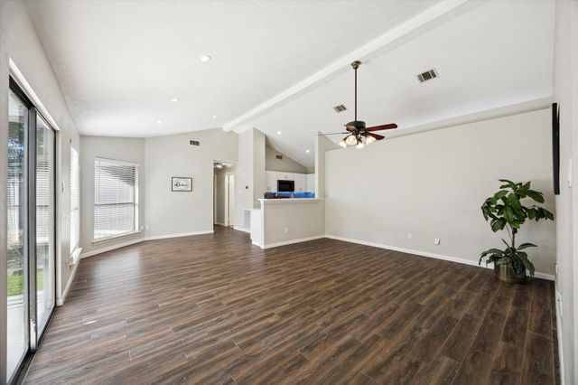 1319 Bonanza Road, Houston, TX 77062