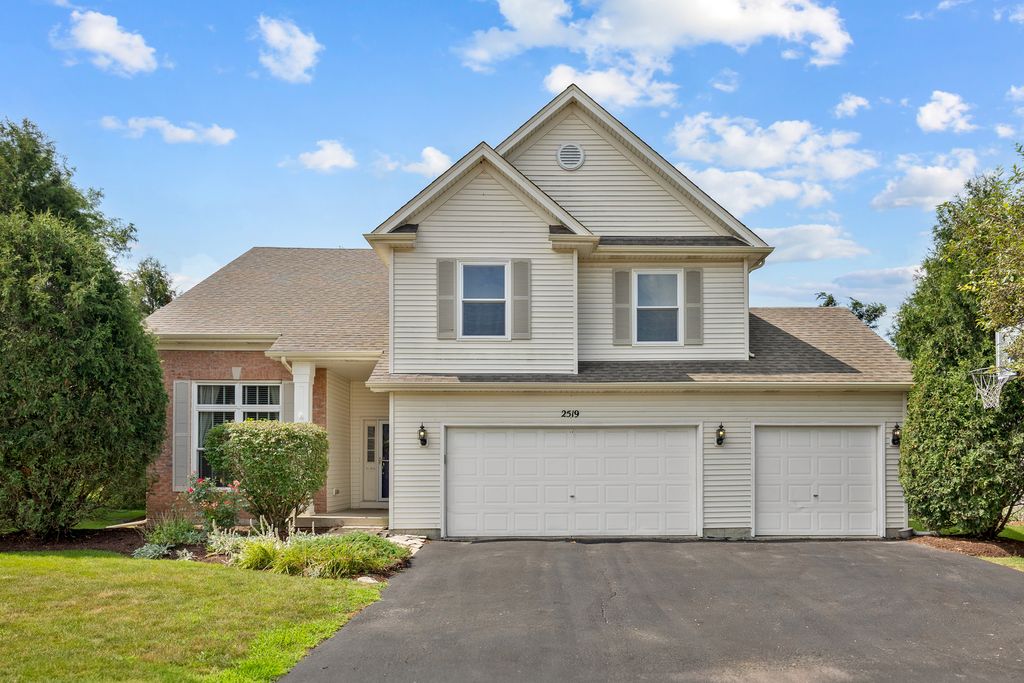 2519 CRESTVIEW Drive, Aurora, IL 60502